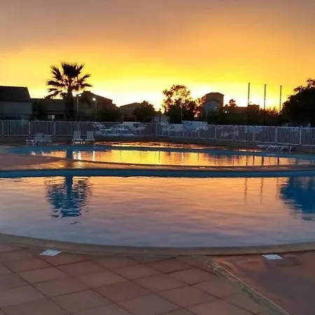 Un Bol D'air Frais Et De Soleil Entre Campagne Et Plage